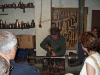 Démonstration de repoussage par le guide (qui a reçu une formation pour ça : châpeau !)